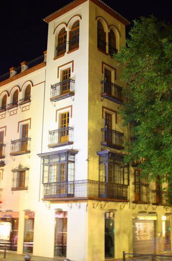 Hotel Iberia Plaza America Касерес Екстер'єр фото